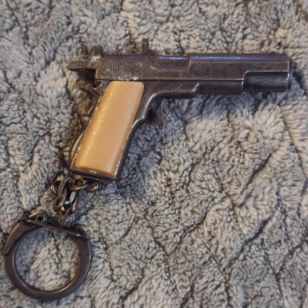 vintage miniature cap gun keychain, Captain Jack